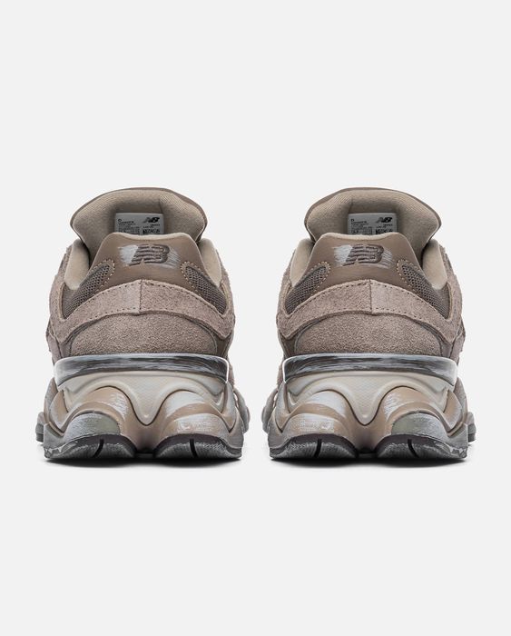 New Balance 9060 Mushroom