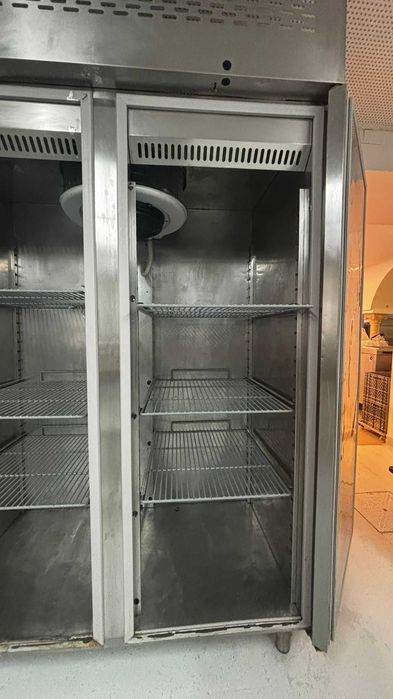Armário de refrigeração duplo GN 2/1