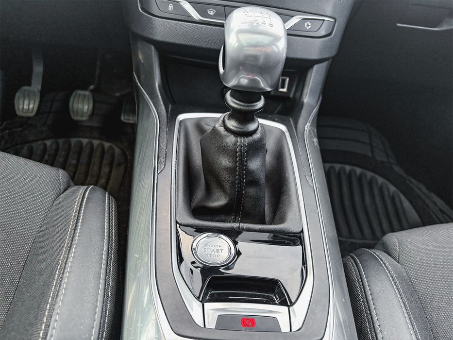 Peugeout 308 SW 1.5 HDI ALLURE 130 CV Tecto panorâmico!!