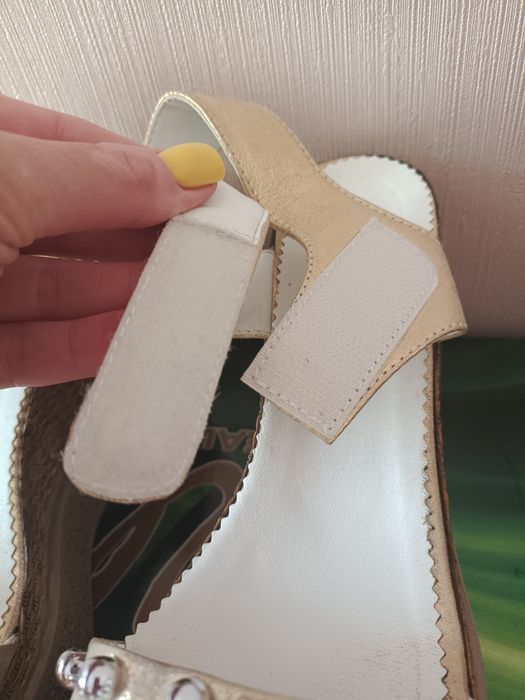 Босоніжки, сандалі жіночі, устілка 23 см