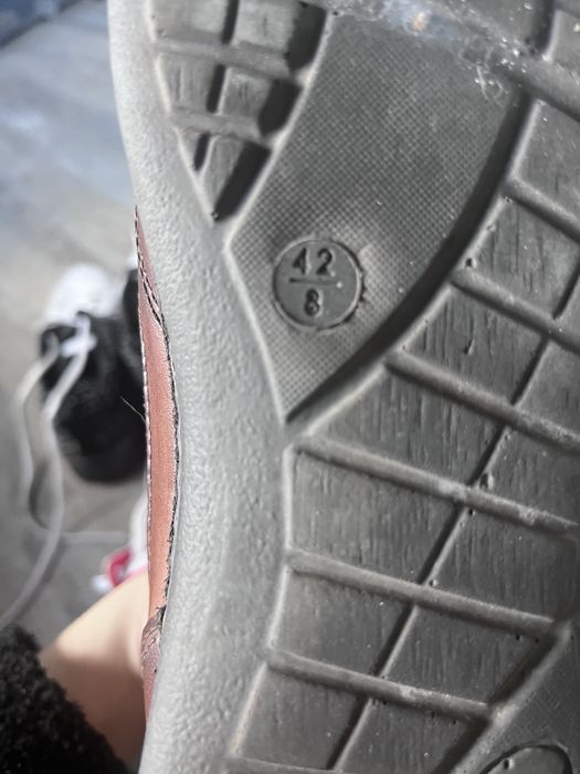 Sapato castanho de homem