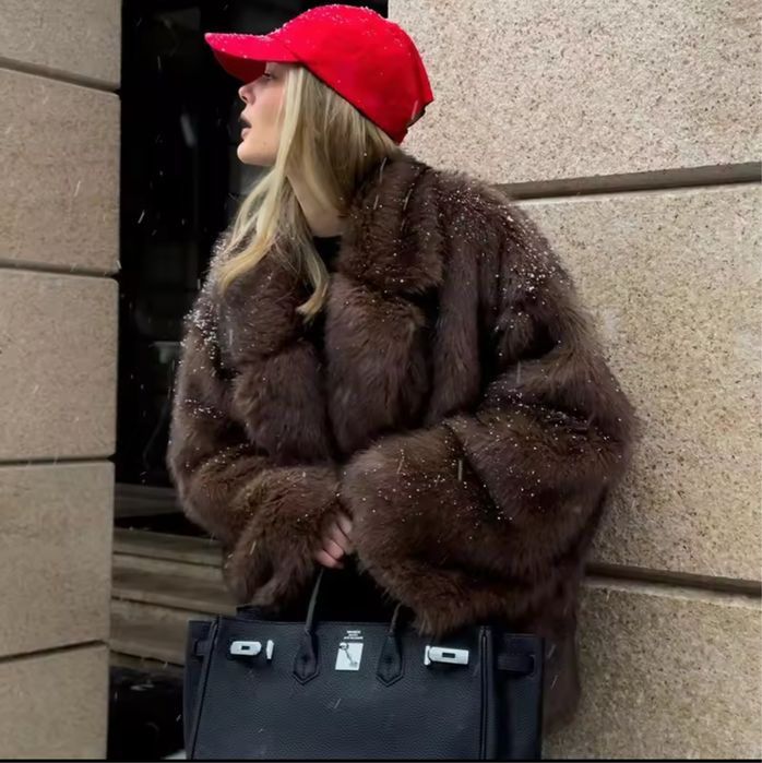 Шуба  зі штучного хутра м