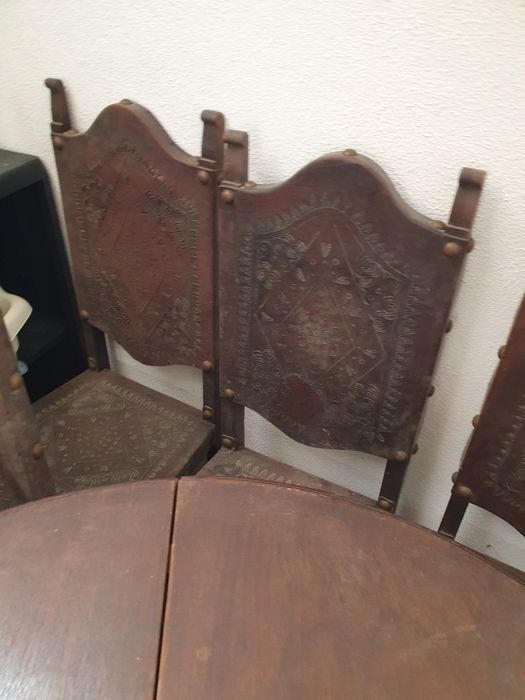 Mesa e cadeiras retro de 50 anos