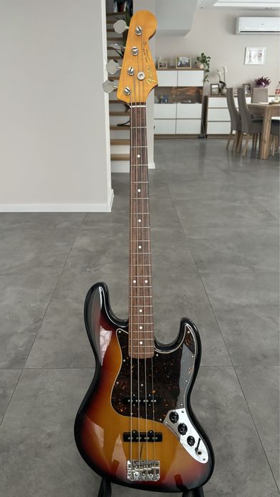 Gitara basowa Fender Jazz Bass JB-62 3TS Japan