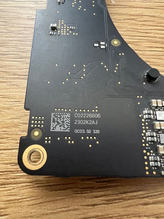 MacBook Pro 16’ 2021 A2485/ M1 Pro/32/512Gb материнська плата