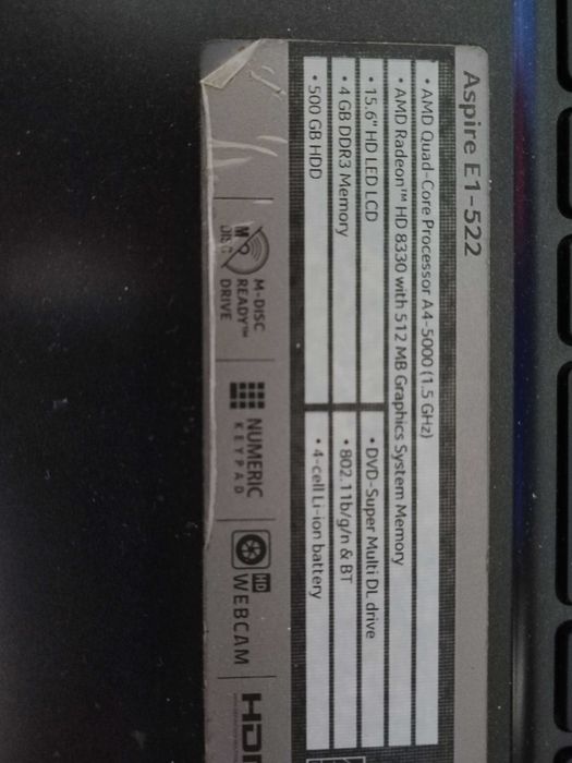 PC portátil ACER E1-522