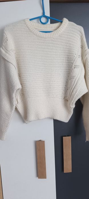 Sweterek kremowy S
