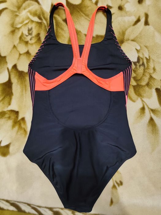 Купальник для бассейна