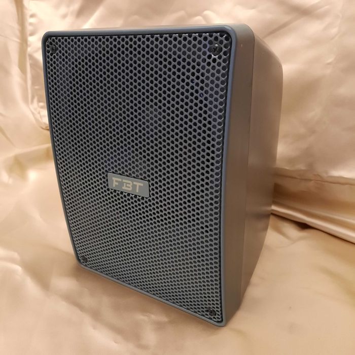 Настінна акустична система FBT Shadow 105T