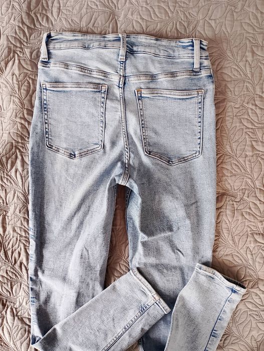 Spodnie jeansowe H&M