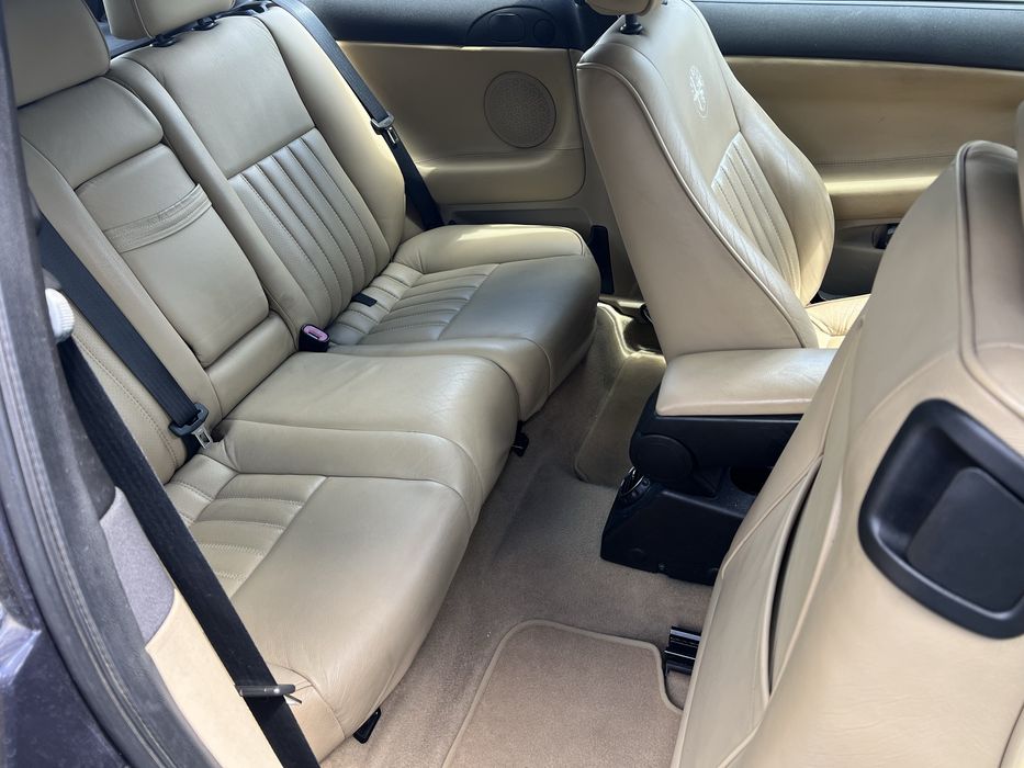 Alfa romeu carro como novo