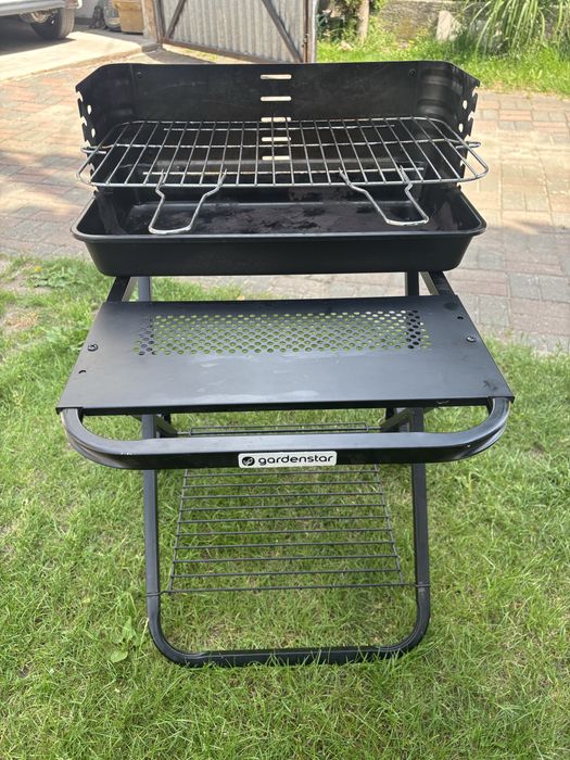 Grill ogrodowy..