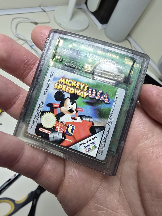 Mickey's Speedway USA game boy color