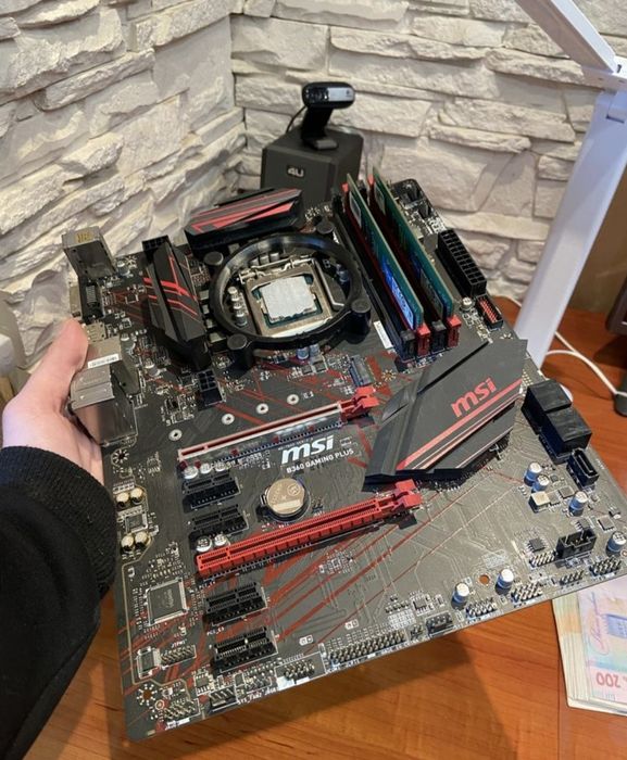 Материнская плата MSI B360 Gaming PLUS процессор intel core i3 9100f