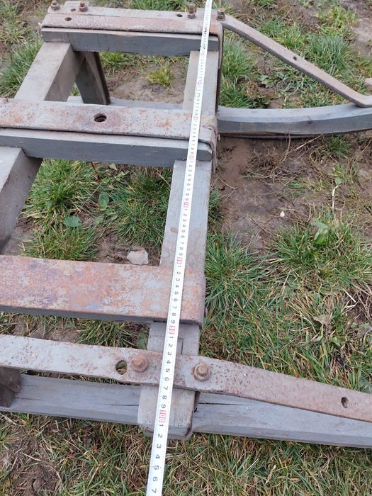 Санкі кіннські дубові. Терміново продаються