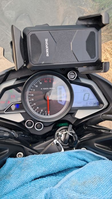 Мотоцикл Bajaj NS 200