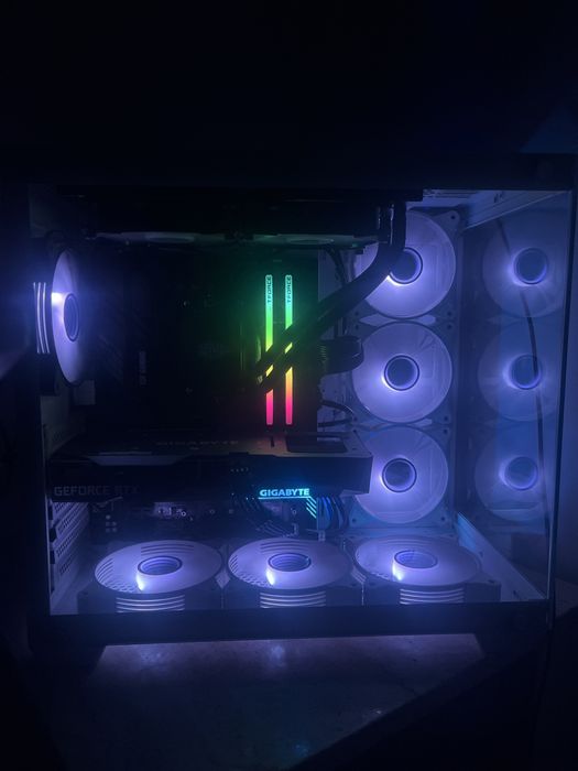 PC Gaming RGB RTX 3060 12GB | Ryzen 5 5600x | 16gb RAM