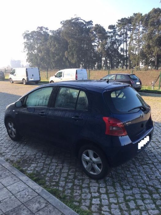Toyota Yaris 1.4 D-4D 5P 2007 - Para Peças