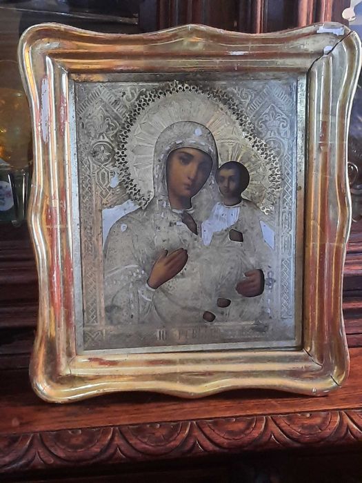 Старинная икона Иверская Богородица
