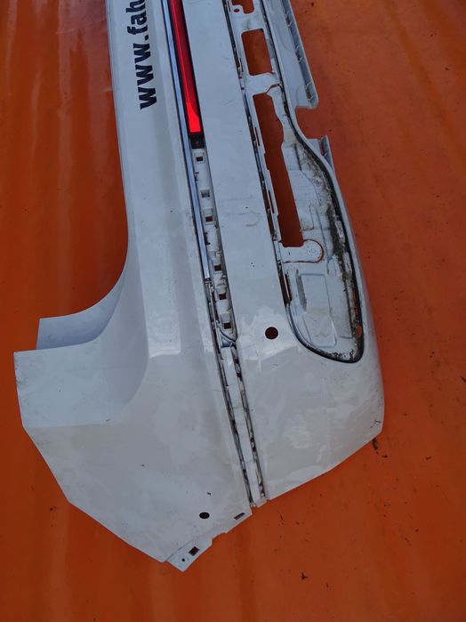 VW Tiguan II 5NA R LINE  Lift zderzak tył Ładny