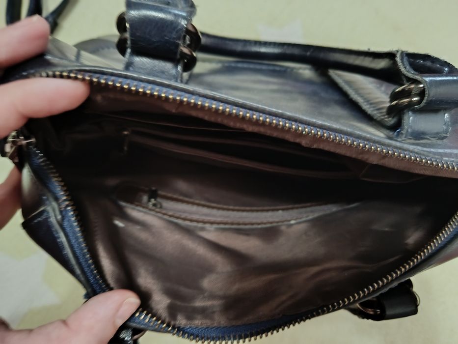 Продам кожаную сумку