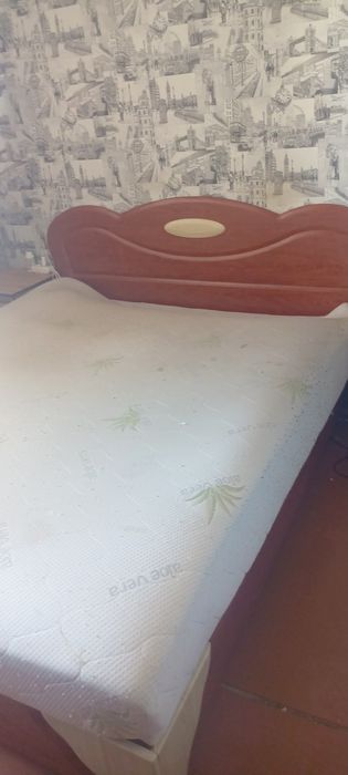 Ліжко двоспальне