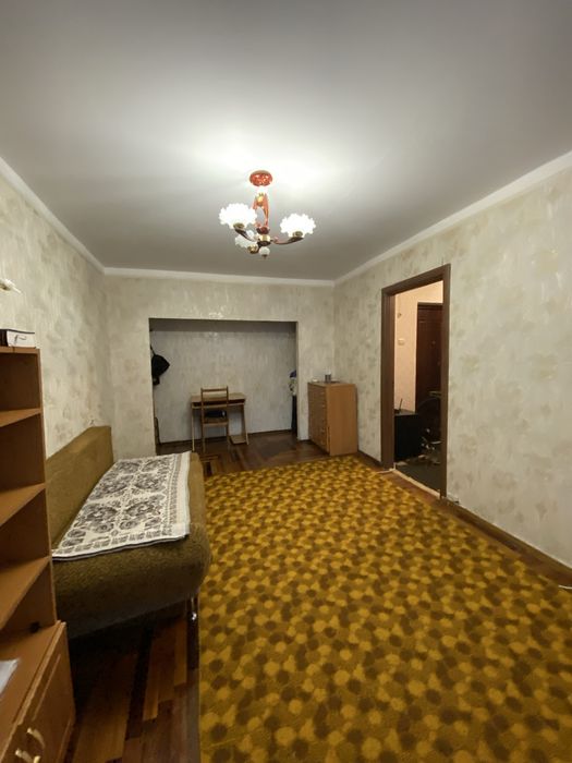 Продам 2 х квартиру  бульвар Строителей