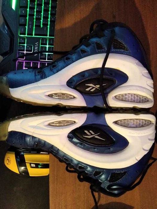 Мужские кроссовки reebok es22 . оригинал  не вьетнамское переиздание