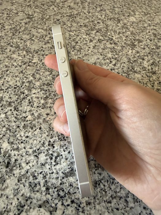 IPhone SE  2016 (para peças)