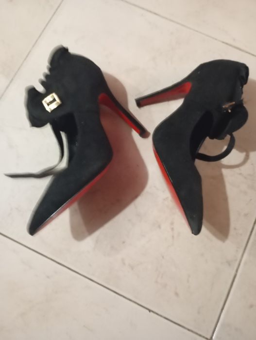 Sapato salto alto