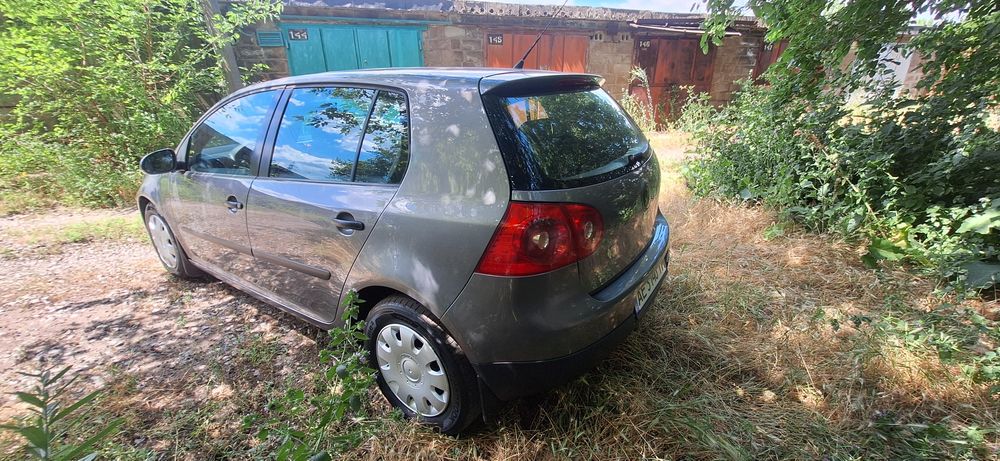 Продам Golf 5 мкпп 1.6 бензин 2005