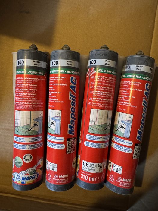 Silikon biały MAPEI 100 4x