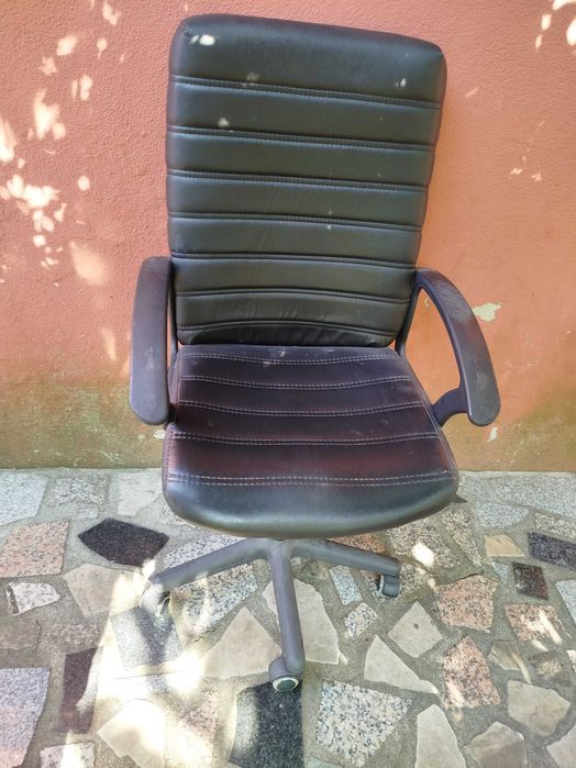 Cadeira de Escritório Ergonómica