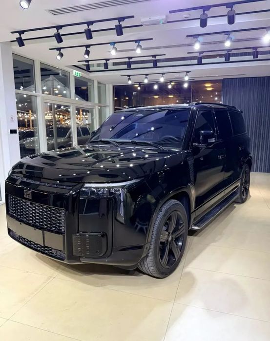Rox 01 Hybryda Luxusowy SUV