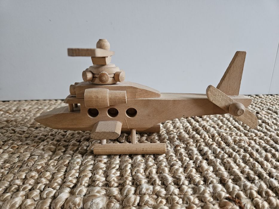 Drewniany samolot