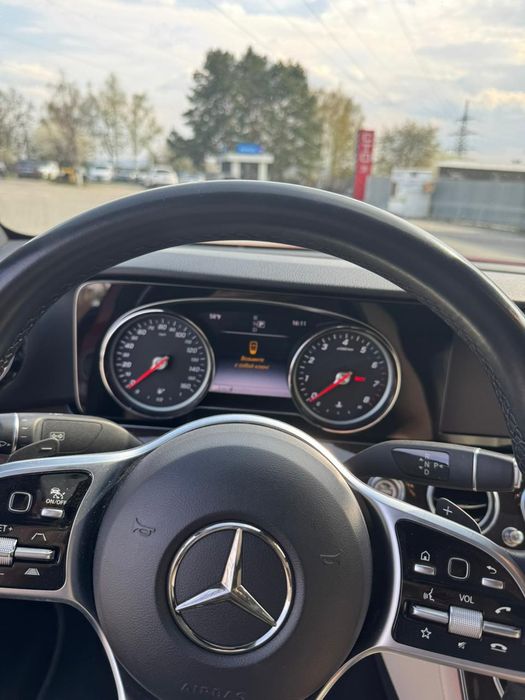 Продам MERCEDES E300