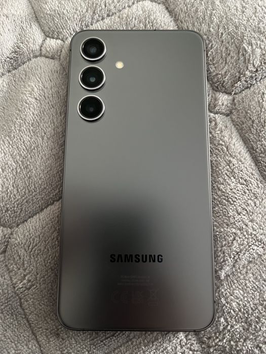 Samsung s24 novo com caixa