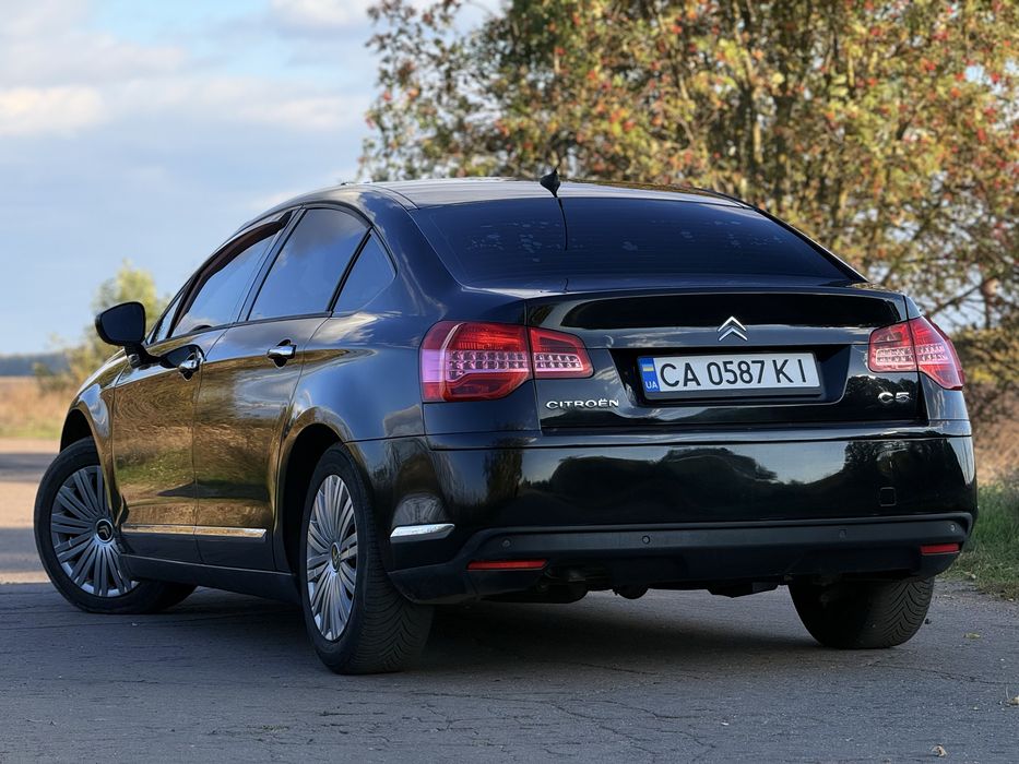 Пропоную вашій увазі Citroën C5 2010 року