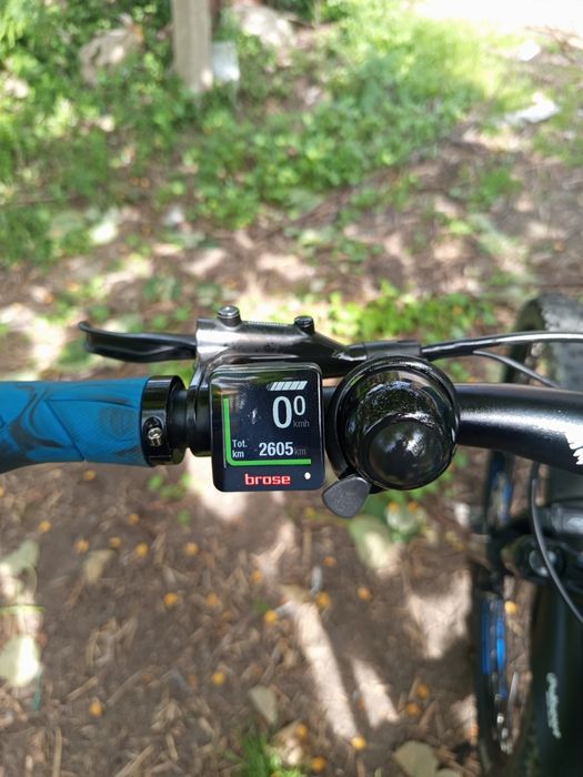 Bicicleta eléctrica roda 29