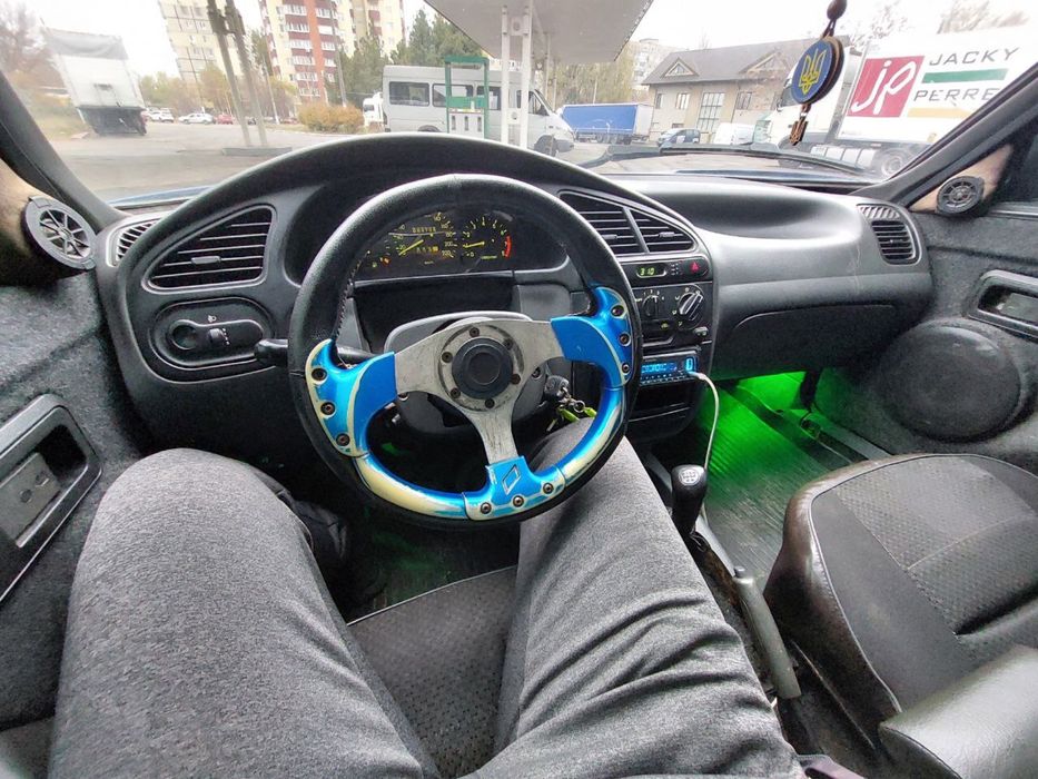 Продам 1102 ЗАЗ Таврия 2001г