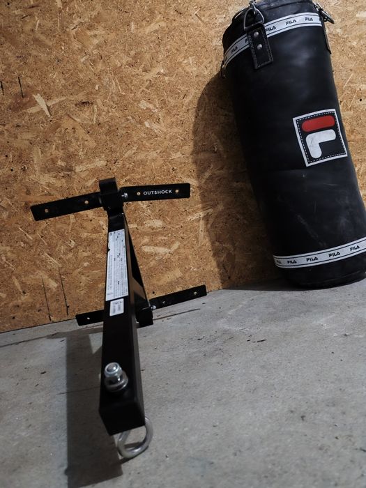 Suporte de parede de saco de boxe