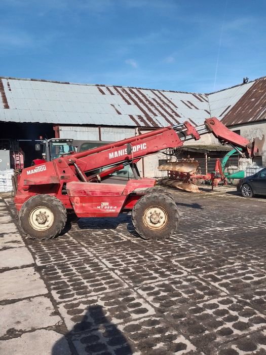 Ładowarka teleskopowa MANITOU JCB