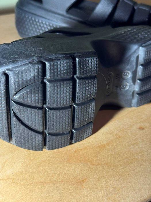 Босоніжки Crocs Stomp Fisherman чорні 38 розмір