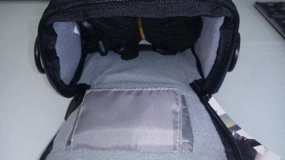 Bolsa para câmara fotográfica compacta