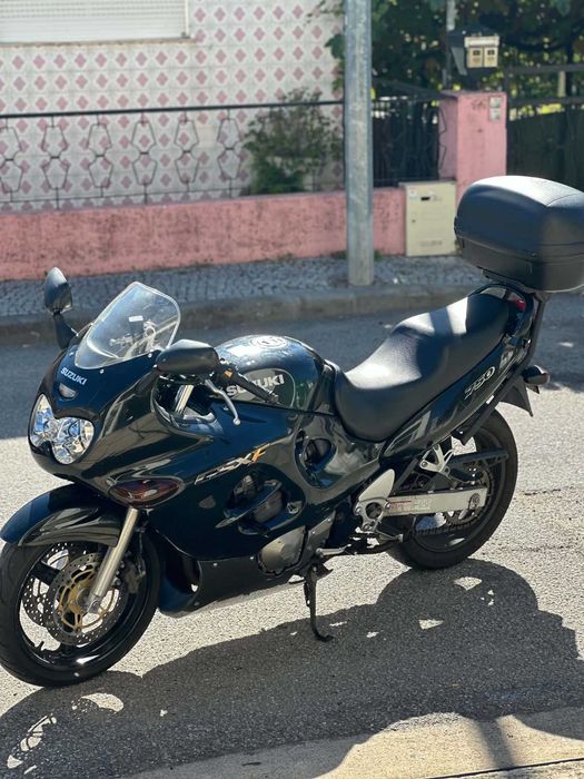 Suzuki gsx 750 f