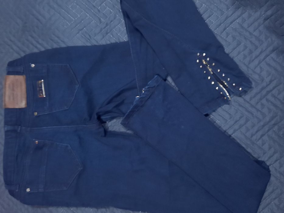 Spodnie AMNJN jeans