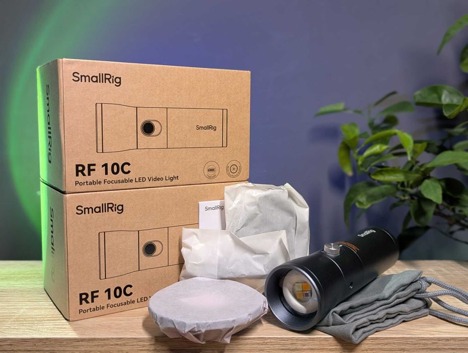 Нові • Професійний фотоліхтар SmallRig RF 10C LED з масками (4634)