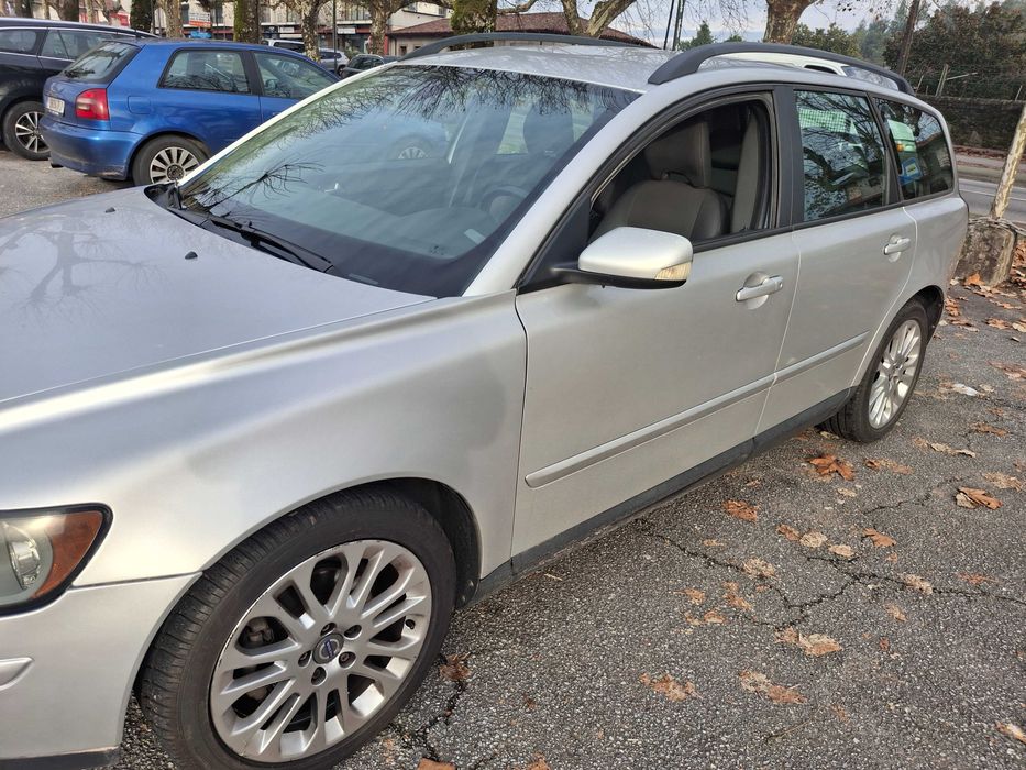 OPORTUNIDADE | Volvo V50