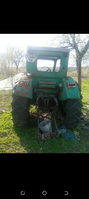 Продам трактор Т-40