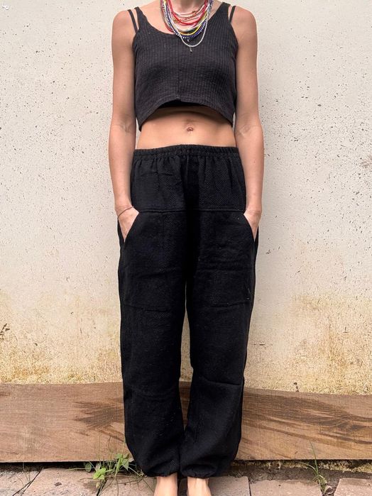 Spodnie wełniane czarne